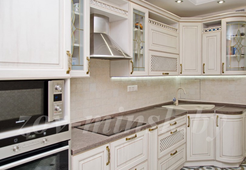 Кухня ЗОВ Канзас с рамочными фасадами